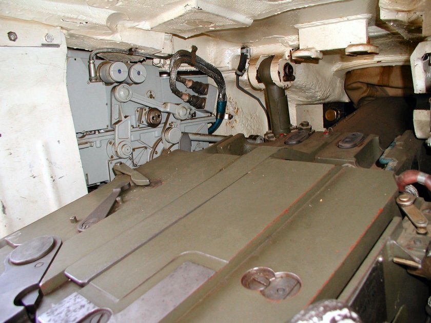 Внутри танка т 72