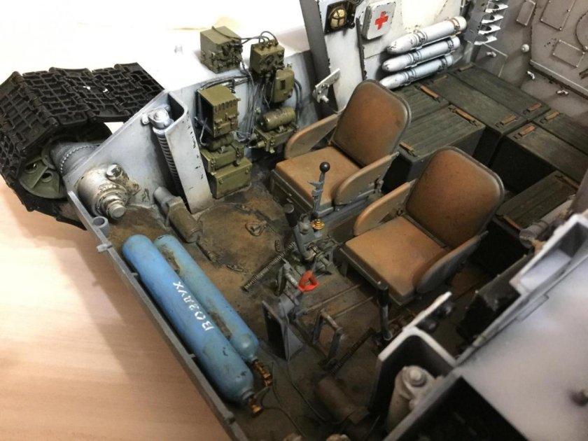 Салон танка т 34 85