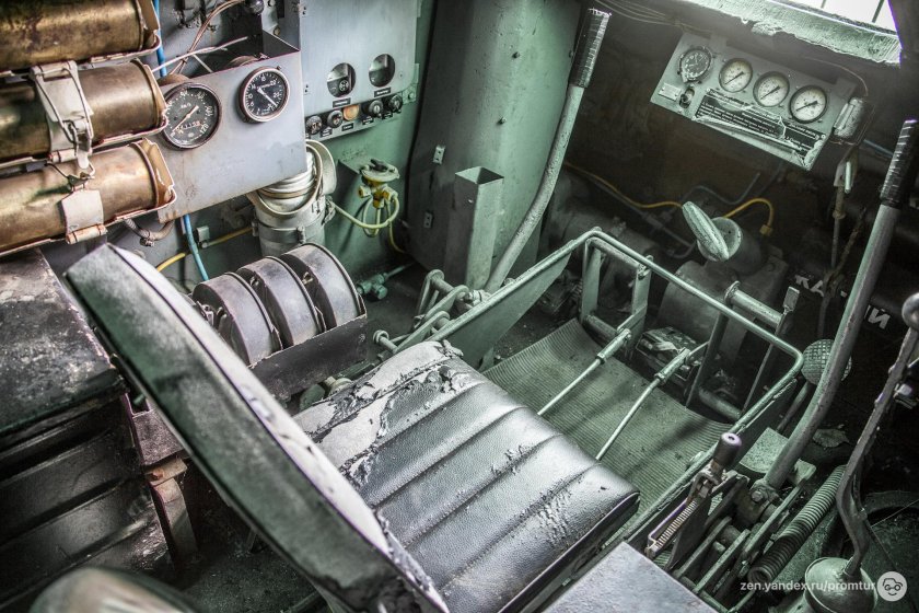 Салон танка т 34 85