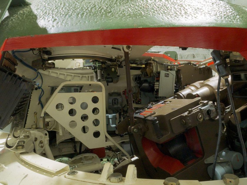 Танк т-55 внутри