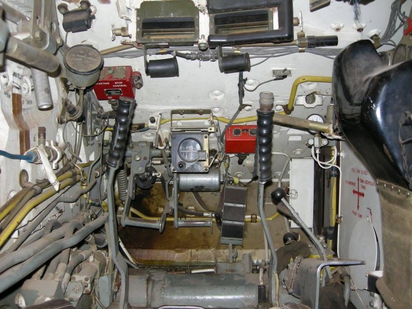 Кабина мехвода БМП 2