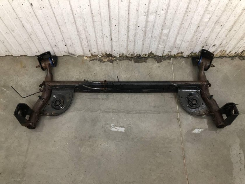 Балка задняя renault logan 2005 2014