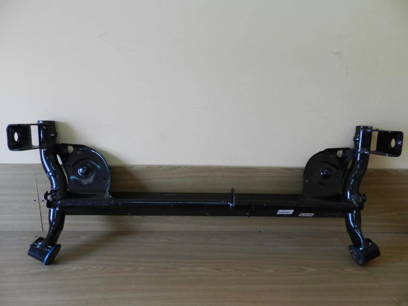 Балка Рено Логан 2