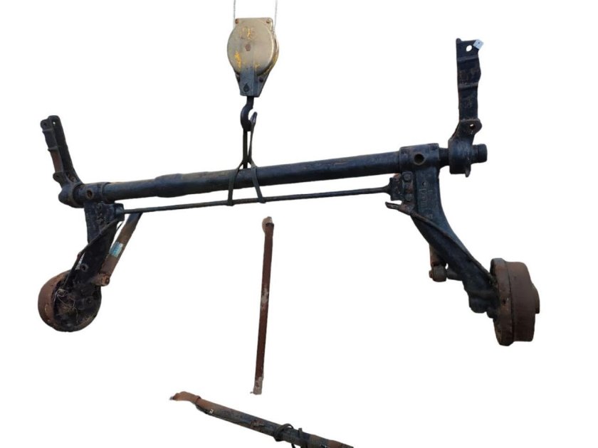 Торсионная балка Рено Логан 1