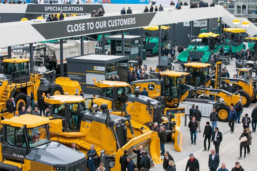 Джон Дир дорожно строительная техника