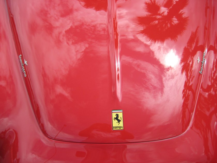 Феррари задний багажник