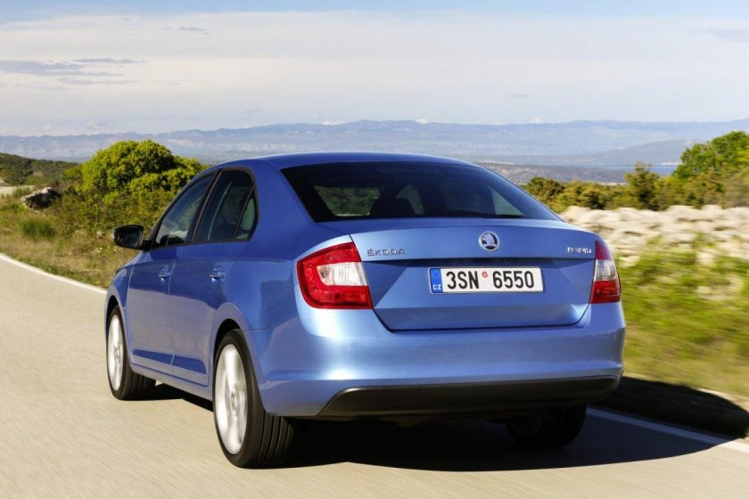 Шкода Рапид лифтбек 2022