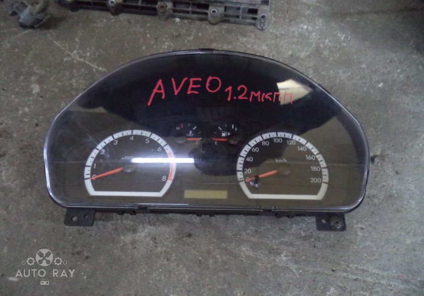Приборная панель Chevrolet Aveo t250
