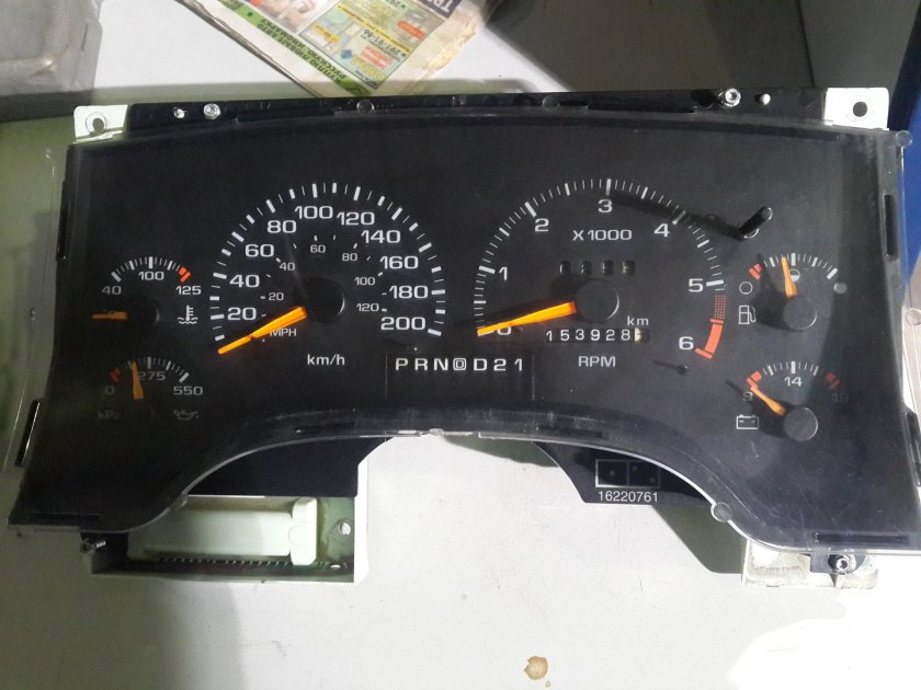 Приборная панель Blazer s10