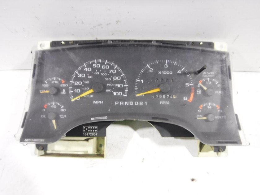 Приборная панель Chevrolet Blazer