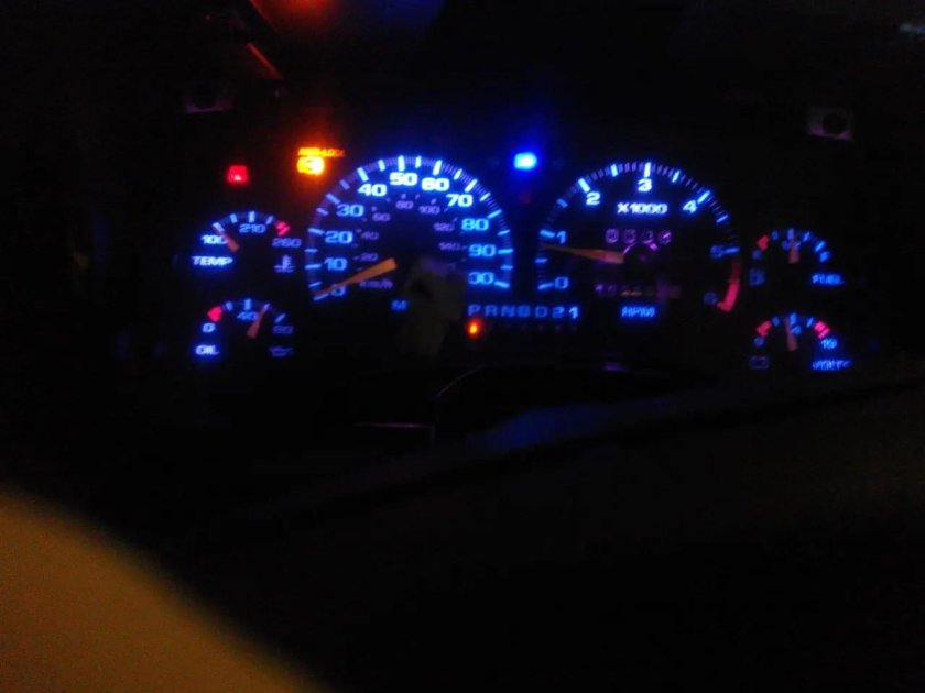 Приборная панель Шевроле блейзер