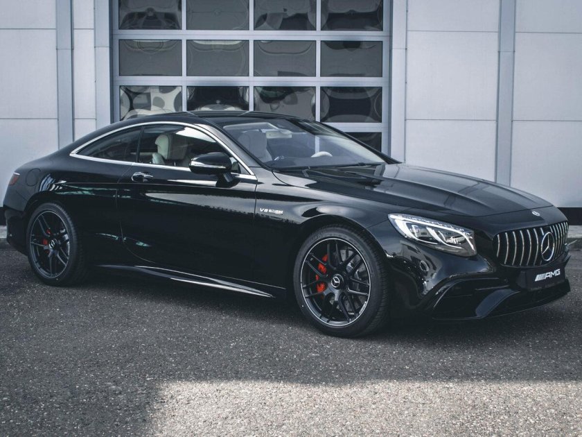 Mercedes s63 AMG Coupe 2020
