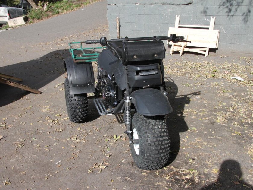 Мотовездеход атаман trike