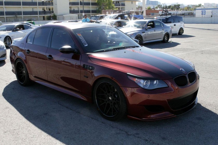 BMW m5 e60 Red