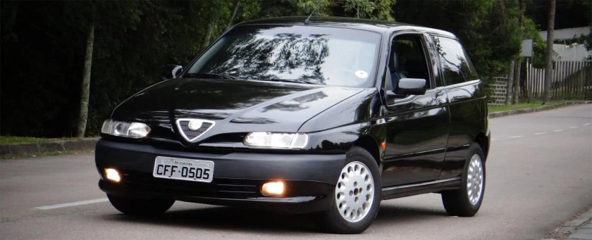 Alfa Romeo 145
