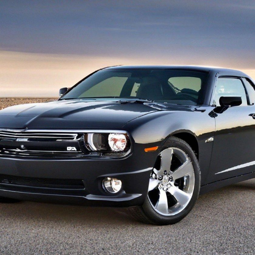 Dodge challenger srt8 2008