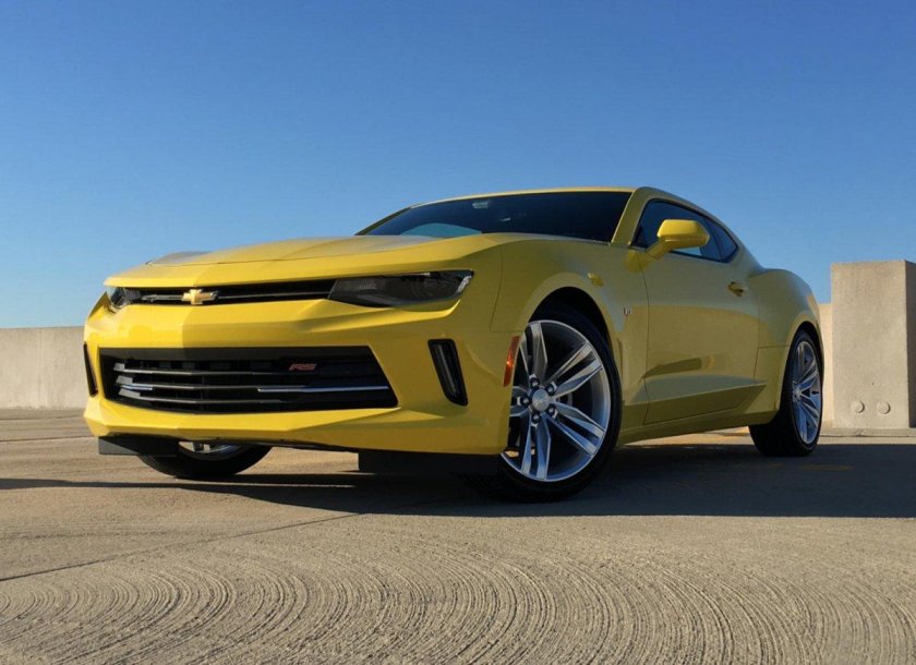 Шевроле Камаро и Додж