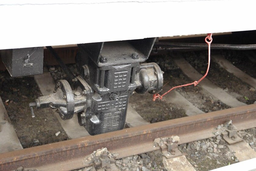 Воздухораспределитель 483 на тепловозе