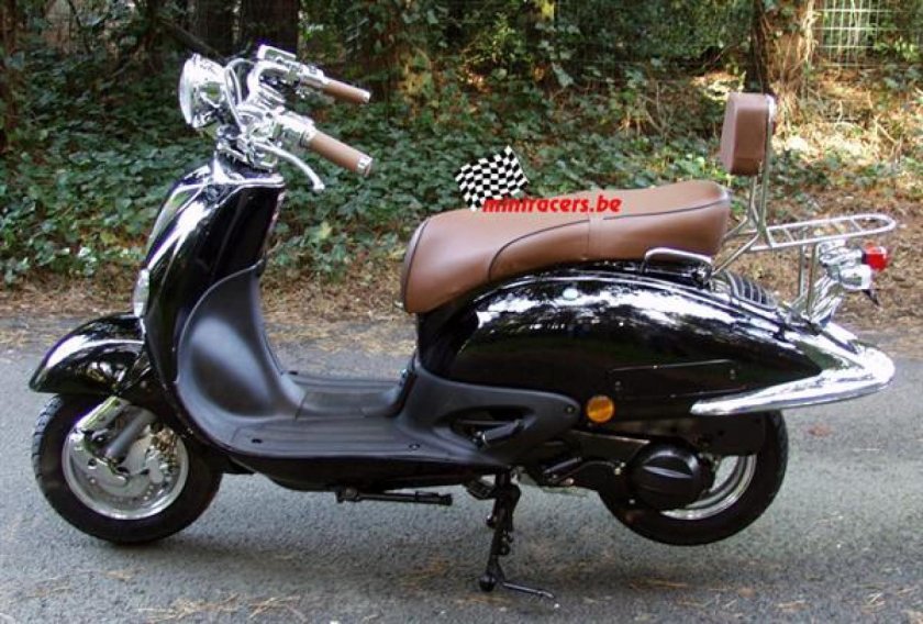 Скутер Honda Joker 125