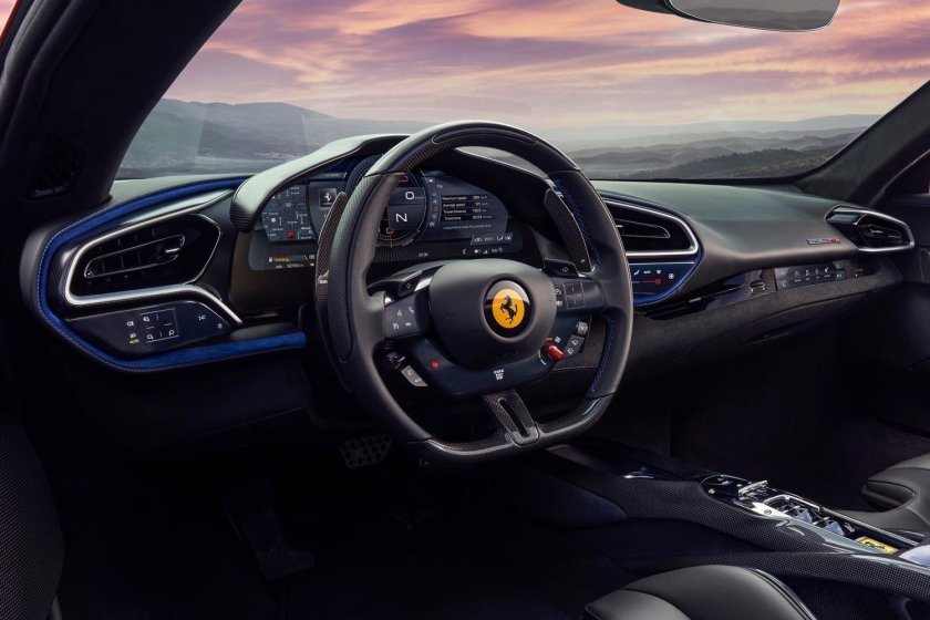 Ferrari 296 GTS 2022 салон