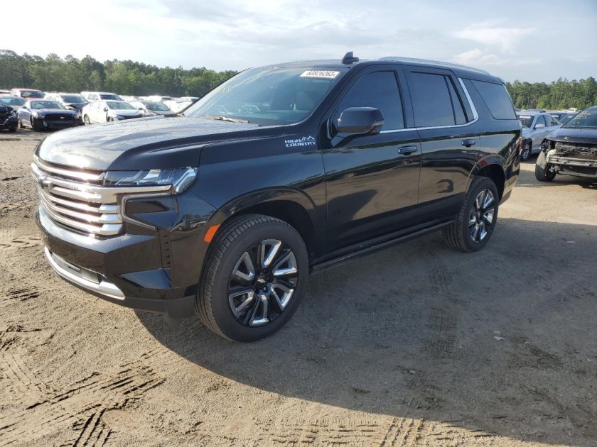 Шевроле Тахо 2021 объем