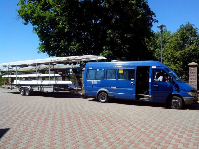 Автобус с прицепом