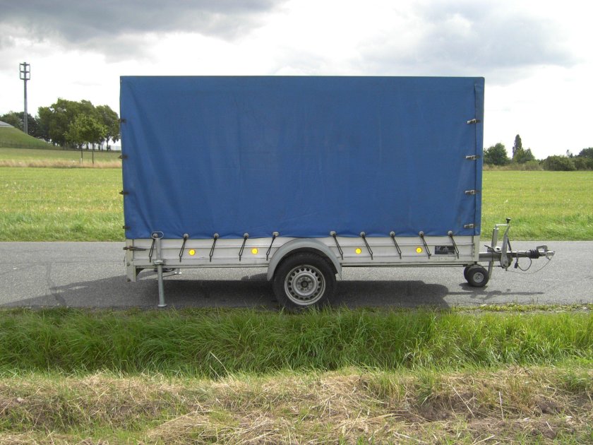 Прицеп Stema 1990