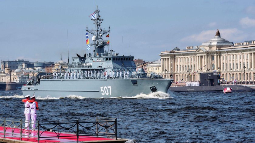 Перекоп корабль в Кронштадте