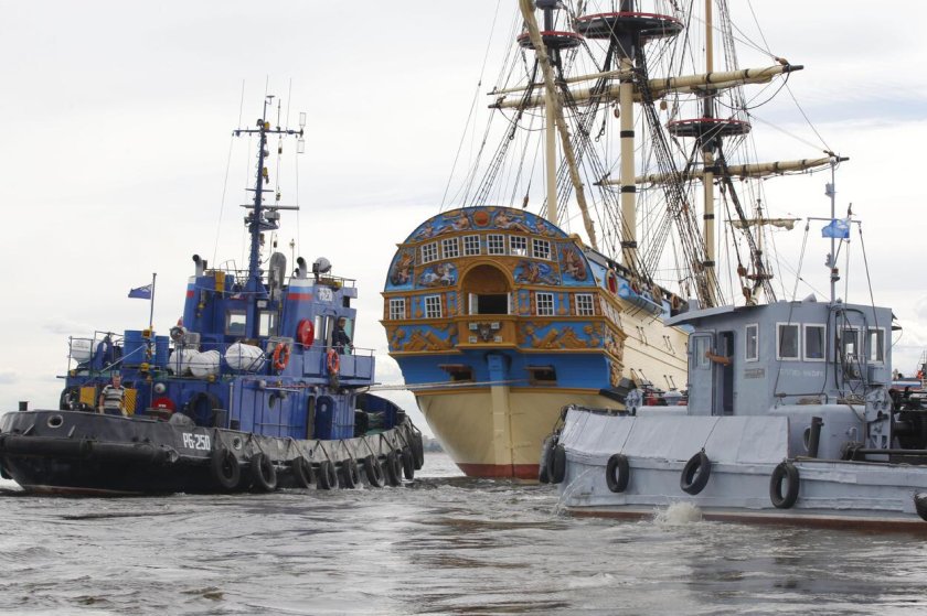 Корабль Полтава в Санкт-Петербурге