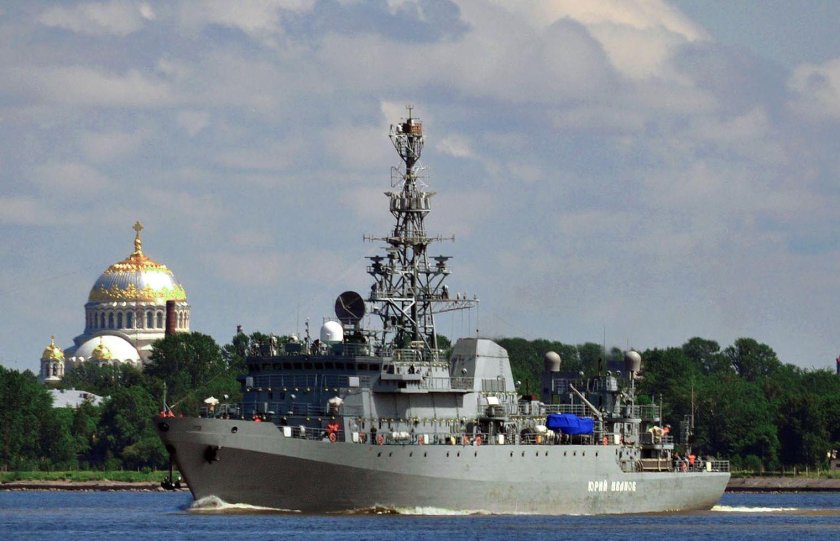 Корабль ВМФ РФ Юрий Иванов 18280