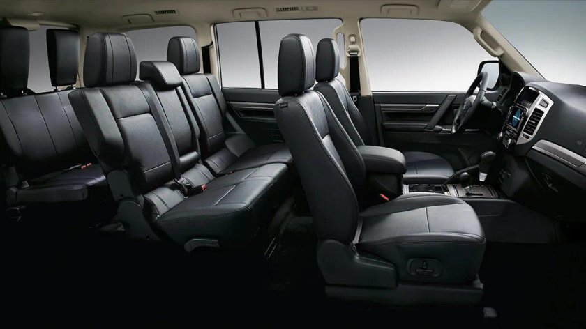 Митсубиси Паджеро 4 салон