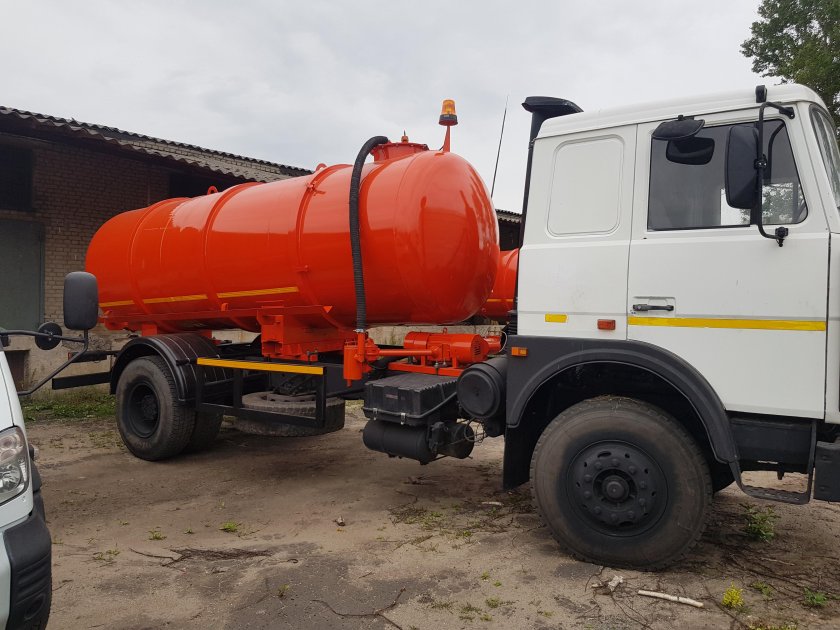 МАЗ 5337 ассенизатор