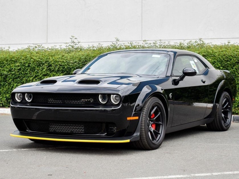 Додж Челленджер 2023