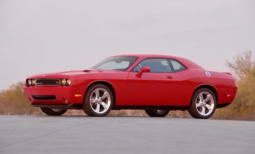 Додж Челленджер 3