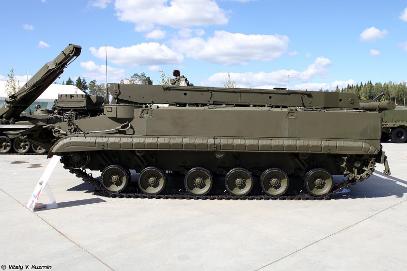 Бронированная ремонтно-эвакуационная машина Брэм-л