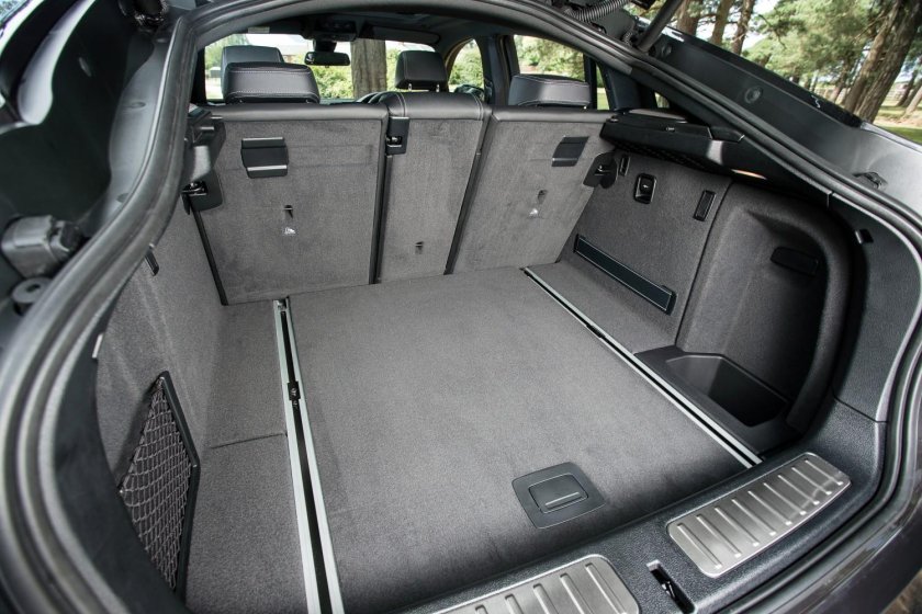 BMW x4 багажник