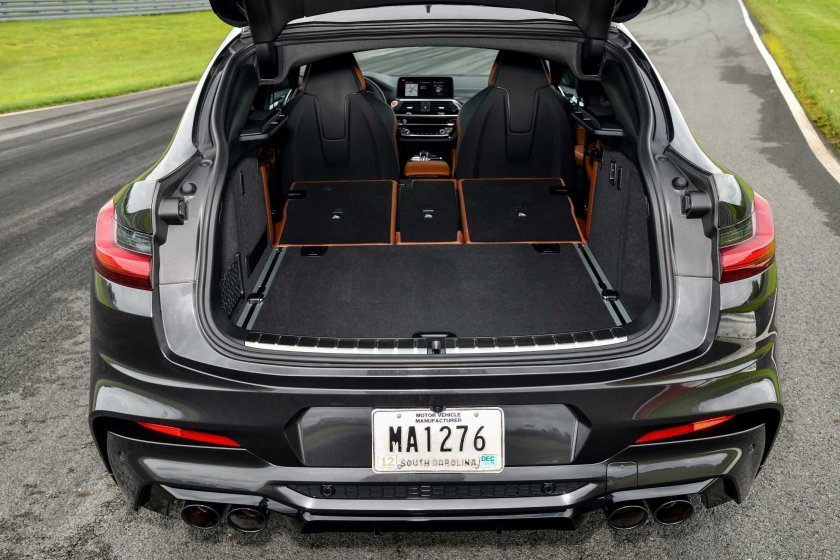 БМВ х4 багажник