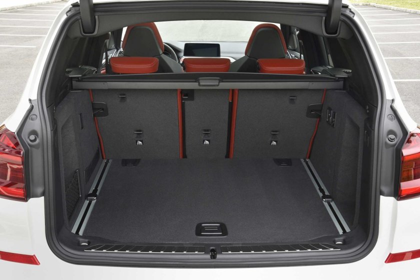 BMW x3 багажник