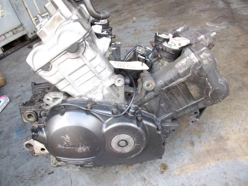 Мотор Honda VFR 800