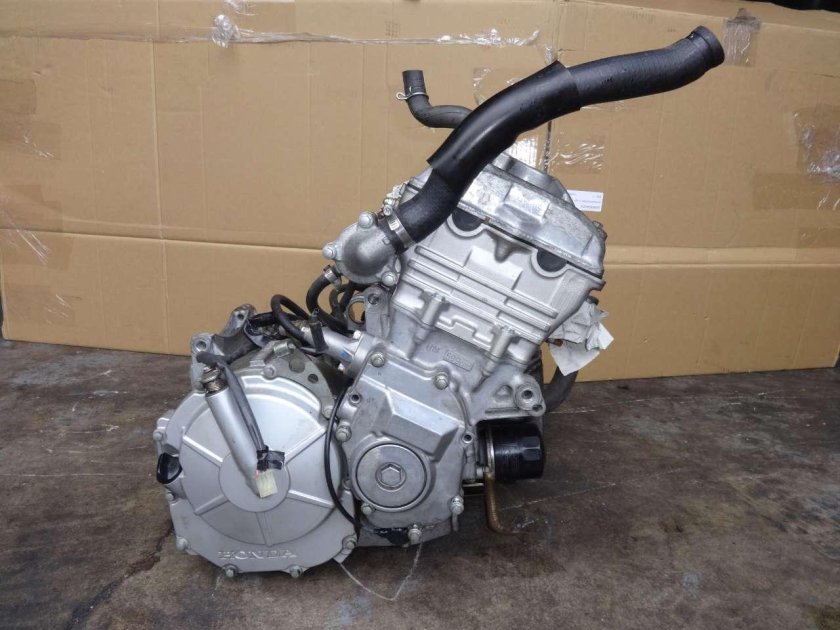 Мотор Хонда СБР 600