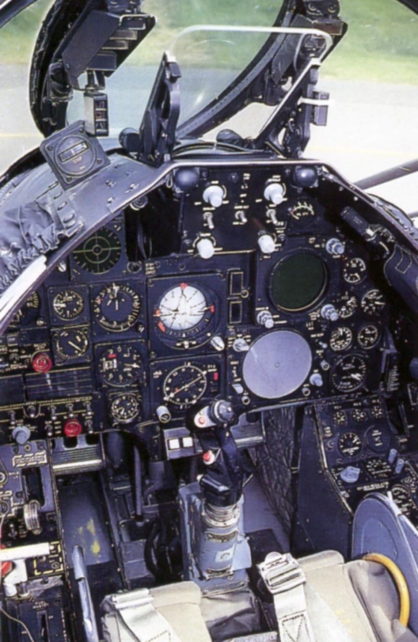 Кабина фантома ф4