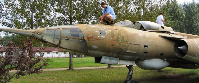 Яковлев як-28