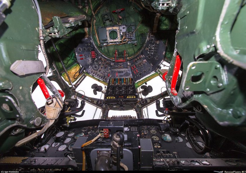 Ил-28 кабина штурмана