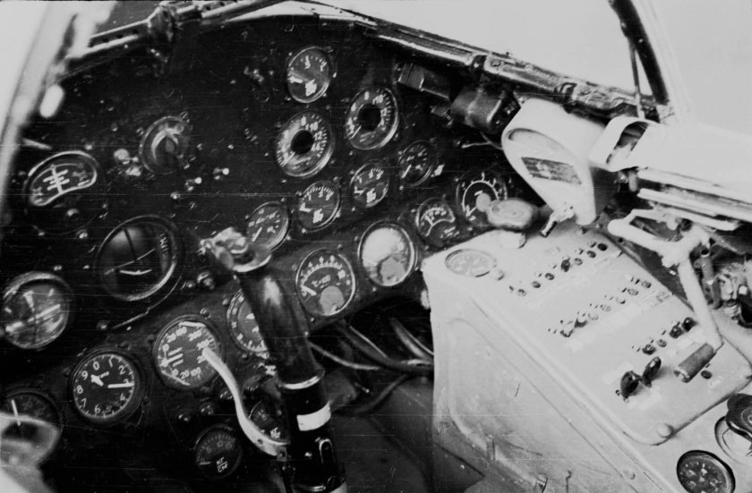 Ил-2 кабина пилота