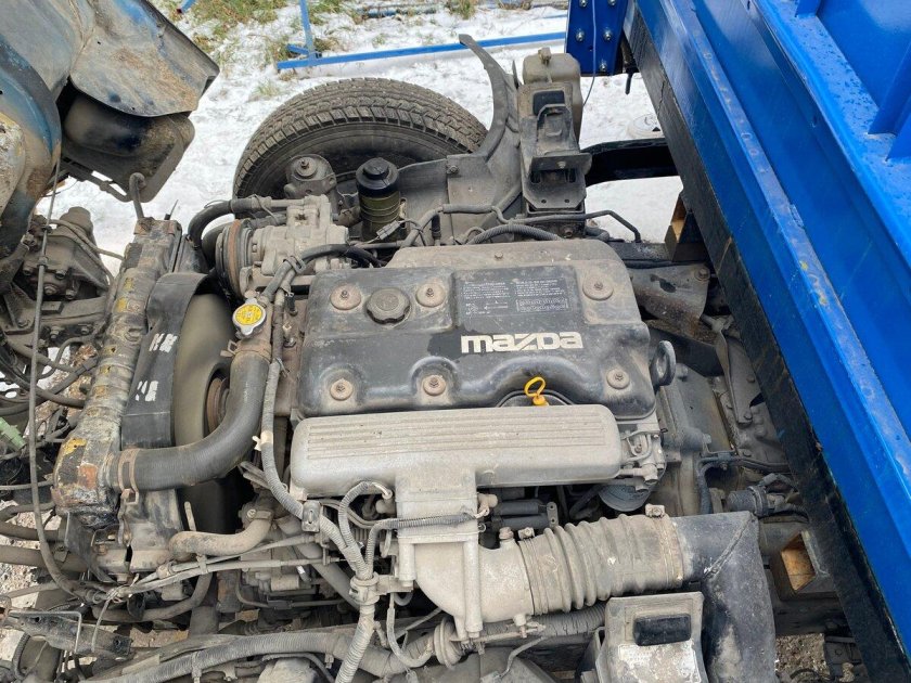 Мазда титан