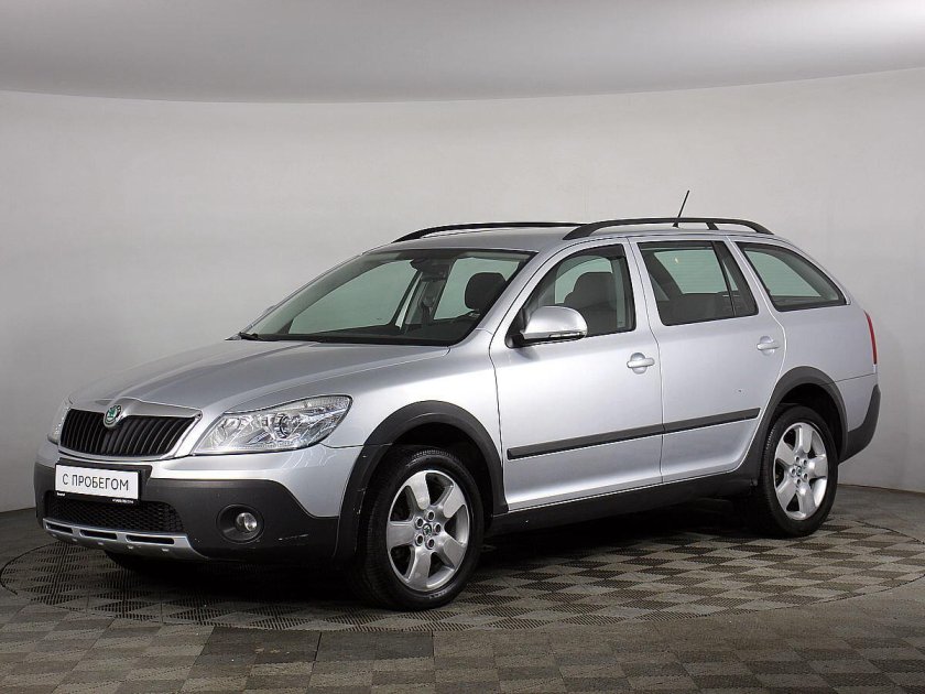 Шкода Скаут 2012