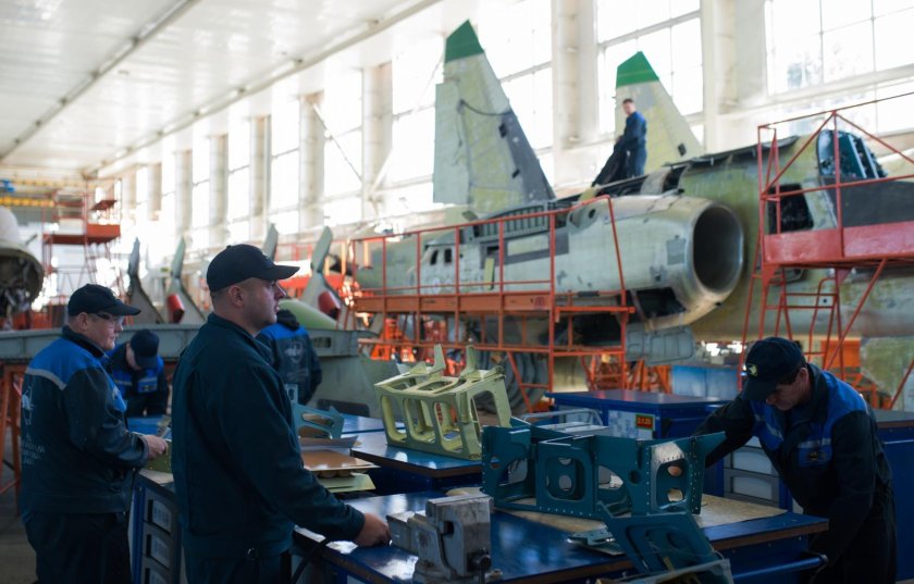 558 Авиаремонтный завод Барановичи