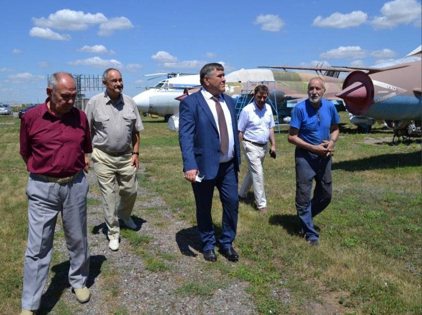 325 Авиационный ремонтный завод Таганрог