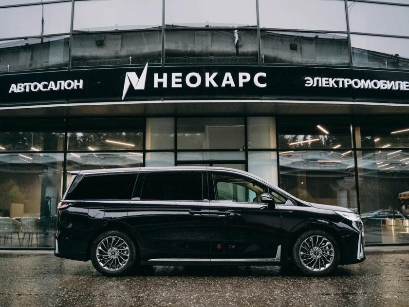 Китайский минивэн voyah Dreamer