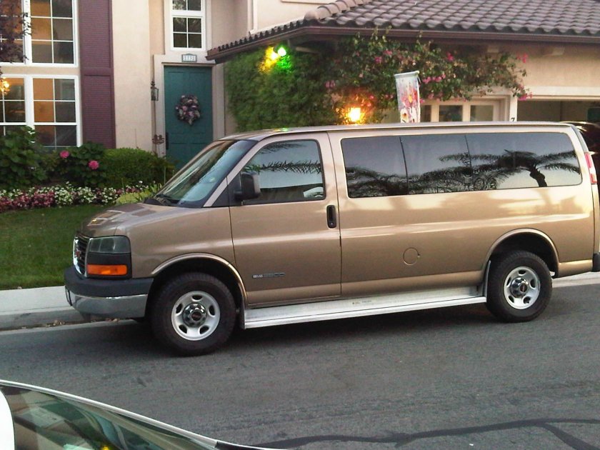 GMC Savana 2004